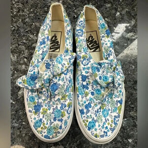 Vans V Knotted Bow Disty Floral Rose Shoes Sneakers Low Profile Women’s Size 5.5